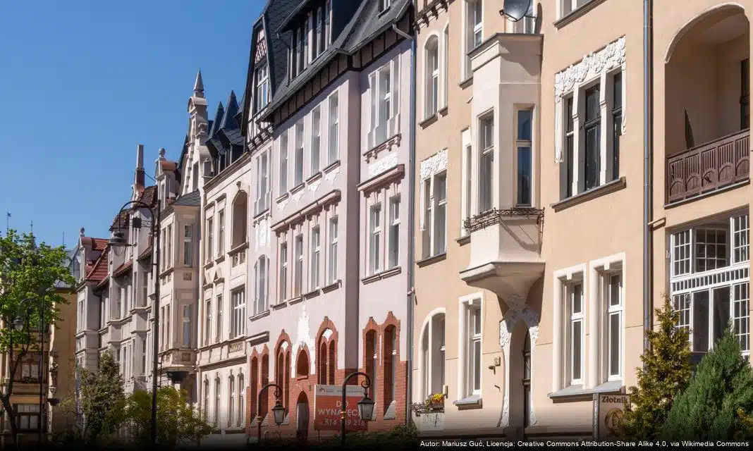 Rozpoczął się remont kamienicy na Szwederowie